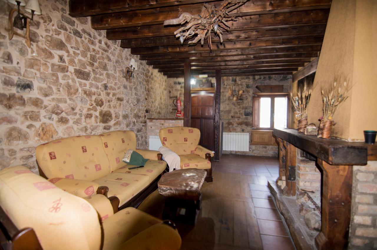 Pensjonat Casa Rural La Catedral De La Montana Lois Zewnętrze zdjęcie