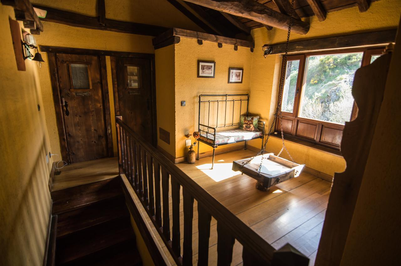 Pensjonat Casa Rural La Catedral De La Montana Lois Zewnętrze zdjęcie