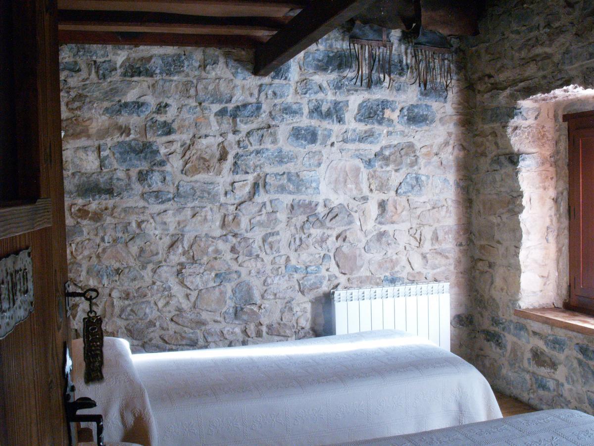 Pensjonat Casa Rural La Catedral De La Montana Lois Zewnętrze zdjęcie